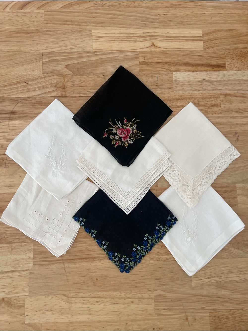 Vintage Lot 7 White & Black Floral Embroidered Lace Trim Handkerchiefs Hankie